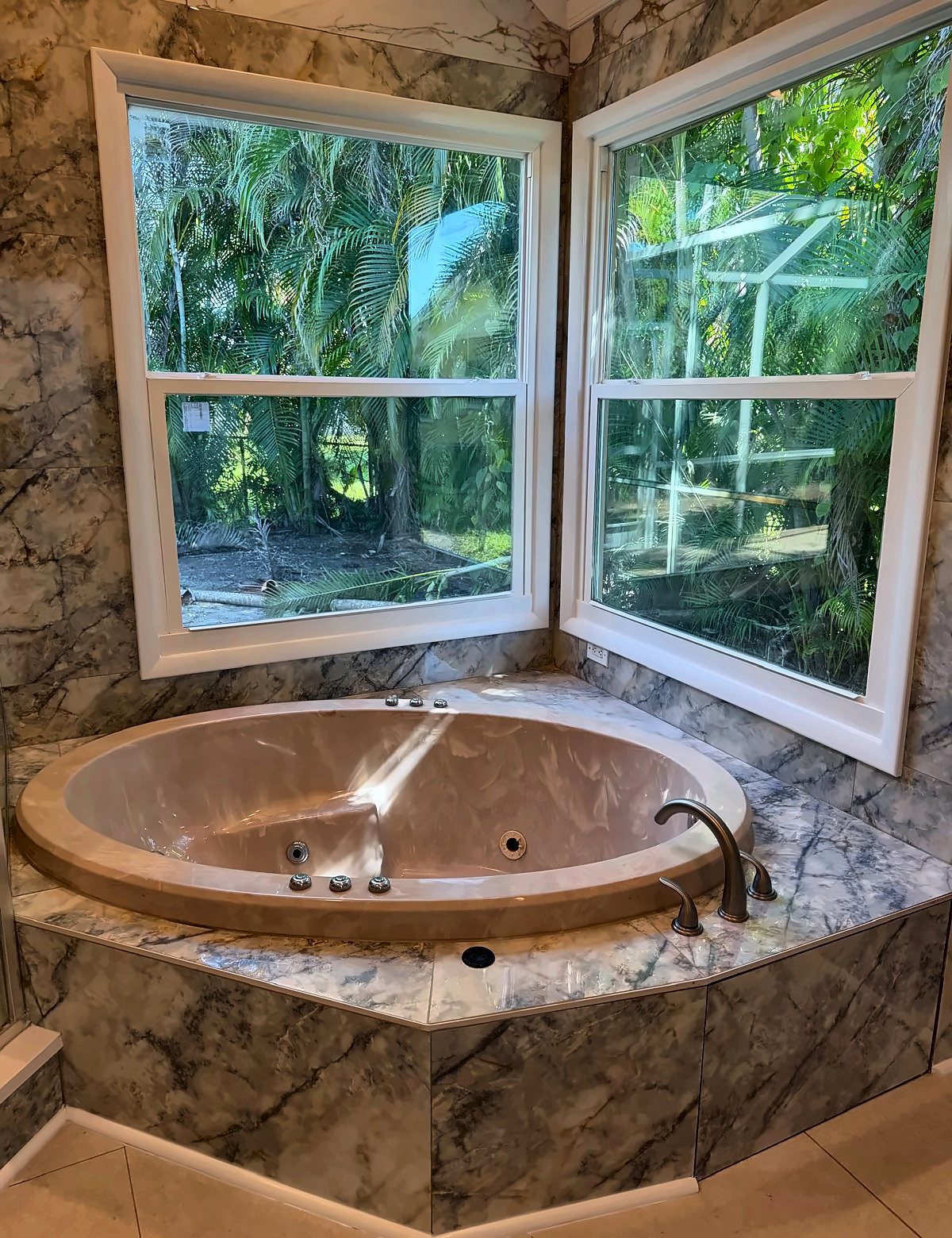 Jacuzzi Refresh